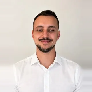 Andrej G.
