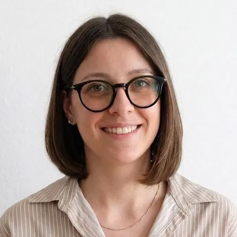 Lena P.